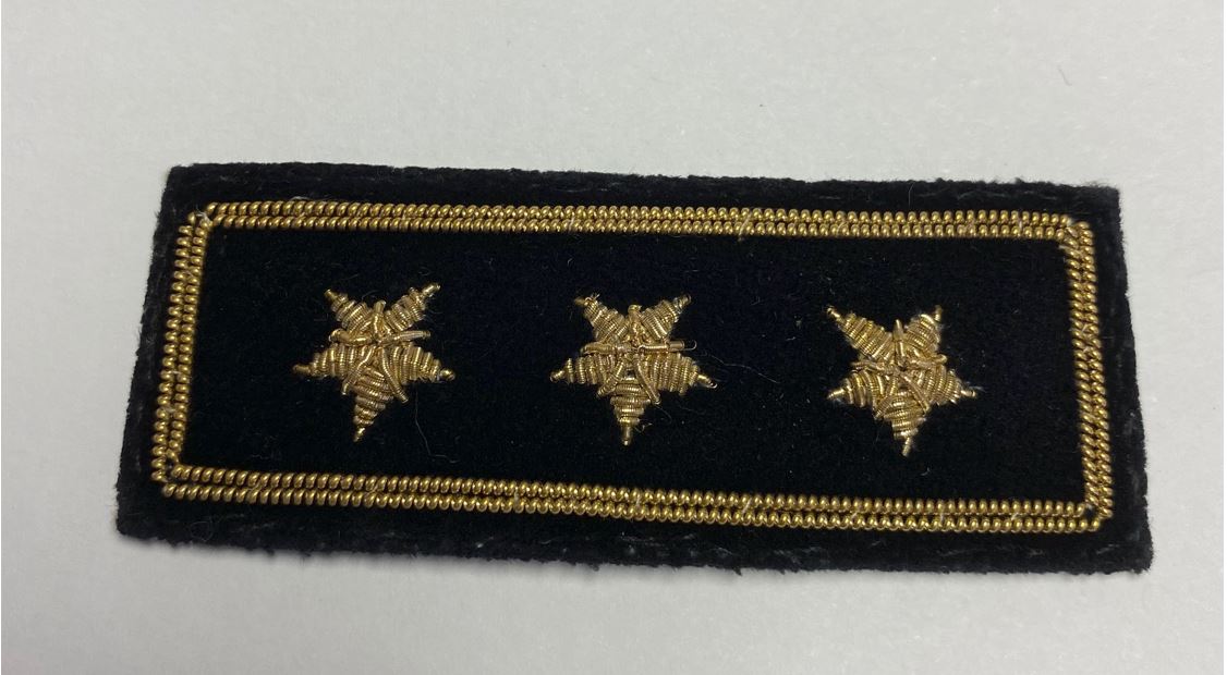 Commodore Yacht Club Officer Insignia Pin – Beaver Flags