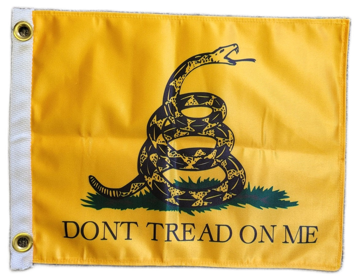 Gadsden Dont Tread on Me Flag, 10 x 14, double-sided polyester with a coiled rattlesnake and text, brass grommets for hanging.